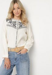 Beżowa Koszula z Bawełny w Stylu Boho Zdobiona Haftem Gonilwen. Brązowe koszule Born2be, l, z aplikacjami, z bawełny, boho, bez kołnierzyka, bez ramiączek. Za 129.99 zł.