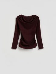 Sweter z wełną - mahoniowy. Brązowe swetry Reserved, l, bez wzorów, z dzianiny, bez ramiączek. Za 129.99 zł.