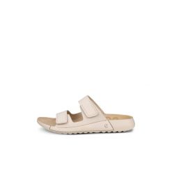 Kobiece klapki na koturnie Ecco Cozmo Strap. Brązowe klapki ECCO, bez wzorów, ze skóry, sportowe, bez obcasa, na koturnie, bez zapięcia. Za 425.10 zł.