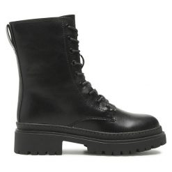 Trapery Jenny Fairy. Czarne traperki Jenny Fairy, bez wzorów, bez obcasa, bez zapięcia. Za 169.99 zł.