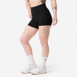 Spodenki do crossfitu damskie Domyos. Czarne szorty sportowe DOMYOS, bez wzorów, z lycry, z podwyższonym stanem, na fitness i siłownię. Za 89.99 zł.