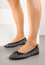 Czarne Balerinki z Siateczki Zdobione Cyrkoniami i Kokardką Falondria. Czarne baleriny Born2be, z aplikacjami, z jeansu, eleganckie, bez obcasa, bez zapięcia. Za 69.99 zł.