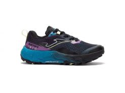Buty do biegania damskie Joma Sima. Czarne buty do biegania Joma, bez wzorów, z gumy, bez zapięcia, do biegania. Za 329.99 zł.
