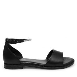 Sandały Lasocki. Czarne sandały Lasocki, bez wzorów, bez obcasa, na płaskiej podeszwie, bez zapięcia. Za 139.99 zł.