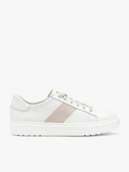 Kremowe skórzane półbuty. Białe półbuty wsuwane Ryłko, bez wzorów, z materiału, z okrągłym noskiem, bez obcasa, na płaskiej podeszwie. Za 449.99 zł.