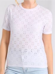 Bluzka z ażurowym wzorem - biały. Białe bluzki Sinsay, l, w ażurowe wzory, boho, bez kołnierzyka, bez ramiączek. Za 25.99 zł.