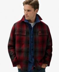 Superdry Wool Blend Miller Overshirt – koszula-overshirt z wełną. Czerwone koszule Superdry, xl, z aplikacjami, z bawełny, klasyczne, bez kołnierzyka, bez ramiączek. Za 439.80 zł.