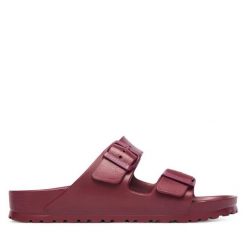 Klapki Birkenstock. Czerwone klapki Birkenstock, bez wzorów, bez obcasa, bez zapięcia. Za 249.99 zł.
