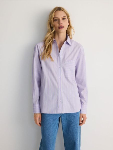 Koszula w paski - lawendowy. Fioletowe koszule Reserved, l, bez wzorów, z bawełny, bez kołnierzyka, bez ramiączek. W wyprzedaży za 29.99 zł.