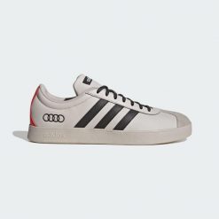 Buty Vl Court Audi Revolut F1 Team. Białe buty sportowe lifestyle adidas, bez wzorów, z syntetyku, bez zapięcia. Za 299.00 zł.
