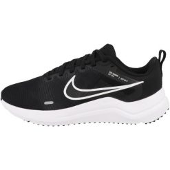 Buty do biegania damskie Nike Downshifter 12. Czarne buty do biegania Nike, bez wzorów, z gumy, bez zapięcia, do biegania, nike downshifter. Za 376.00 zł.