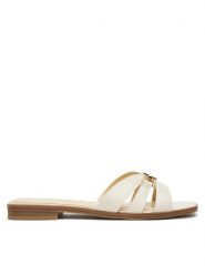 Guess Klapki FLJRLL LEA19 Beżowy. Brązowe klapki Guess, z aplikacjami, ze skóry, bez obcasa, bez zapięcia. Za 549.99 zł.