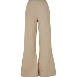 Damskie Spodnie Dresowe Z Szeroką Nogawką Z Bawełny Organicznej. Brązowe spodnie sportowe Urban Classics, bez wzorów, z bawełny, trekkingowe. Za 255.99 zł.
