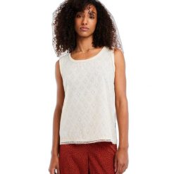 Damski tank top Protest Prtjonny. Białe topy Protest, xs, bez wzorów, sportowe, bez kołnierzyka, bez ramiączek. Za 251.00 zł.