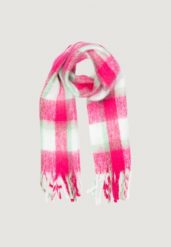 Szalik Kobieta ONLY ONLMIA CHECK SCARF CC. Zielone szaliki i kominy ONLY, bez wzorów, z poliesteru, eleganckie. Za 111.35 zł.
