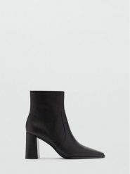 Mango Botki 87000283 Czarny. Czarne botki Mango, bez wzorów, ze skóry, bez obcasa, na słupku, bez zapięcia. Za 249.99 zł.