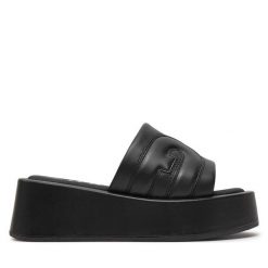 Klapki Furla. Czarne klapki Furla, bez wzorów, bez obcasa, bez zapięcia. Za 1,129.00 zł.