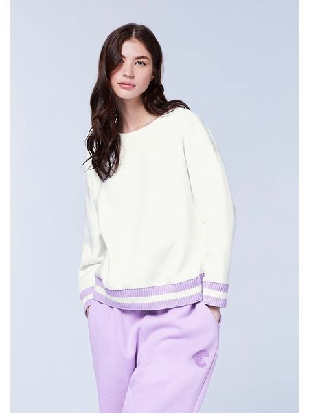 Chiemsee Bluza w kolorze białym rozmiar: L. Białe bluzy Chiemsee, l, z aplikacjami, bez ramiączek, bez kaptura. Za 180.95 zł.