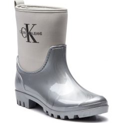 Kalosze CALVIN KLEIN JEANS - Philippa RE9811 Silver. Kalosze marki Calvin Klein Jeans. W wyprzedaży za 309.00 zł.