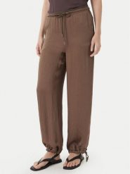 Marella Spodnie materiałowe Bronzo 2613131085 Brązowy Relaxed Fit. Brązowe spodnie materiałowe Marella, bez wzorów, z acetatu. Za 799.99 zł.