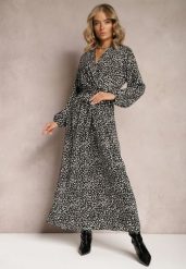 Czarna Rozkloszowana Sukienka Maxi z Kopertowym Dekoltem i Paskiem Gelinna. Czarne sukienki Renee, l, z aplikacjami, z materiału, bez kołnierzyka, bez ramiączek, maxi, kopertowe. W wyprzedaży za 55.99 zł.