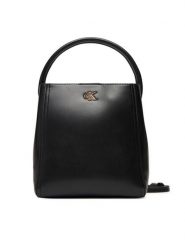 Calvin Klein Torebka Ck Bucket With Strap LV04F3174G Czarny. Czarne torebki klasyczne Calvin Klein, bez wzorów, ze skóry, bez dodatków. Za 449.99 zł.