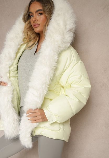 Jasnożółta Kurtka Pikowana z Kapturem i Odpinanymi Futerkowymi Wstawkami Izafera. Żółte kurtki Renee, l, bez wzorów, z jeansu, biznesowe, z kapturem. Za 339.99 zł.