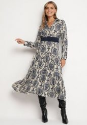 Granatowo-Beżowa Wiskozowa Kopertowa Sukienka w Stylu Boho z Materiałowym Paskiem z Klamrą Rinovia. Niebieskie sukienki Born2be, l, bez wzorów, z materiału, boho, bez kołnierzyka, bez ramiączek, midi, kopertowe. W wyprzedaży za 97.99 zł.