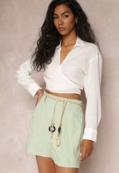 Zielone Bawełniane Szorty z Paskiem Haidiera. Zielone szorty Renee, bez wzorów, z bawełny, eleganckie. W wyprzedaży za 51.99 zł.
