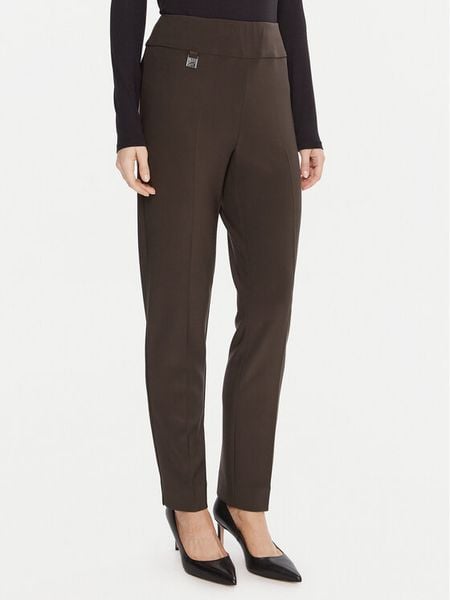 Joseph Ribkoff Spodnie materiałowe 144092F25 Brązowy Slim Fit. Brązowe spodnie materiałowe Joseph Ribkoff, bez wzorów, z materiału. Za 649.99 zł.