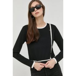 Silvian Heach sweter damski kolor czarny lekki. Czarne swetry Silvian Heach, l, bez wzorów, bez ramiączek. W wyprzedaży za 439.99 zł.