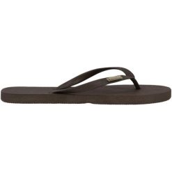 Klapki damskie Athlecia Summer. Brązowe klapki Athlecia, bez wzorów, eleganckie, z otwartym noskiem, bez obcasa, bez zapięcia. Za 108.50 zł.