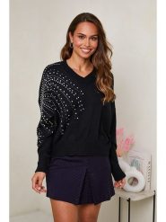 Soft Cashmere Sweter w kolorze czarnym rozmiar: 38/40. Czarne swetry Soft Cashmere, bez wzorów, klasyczne, bez ramiączek. Za 184.85 zł.