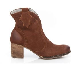 Botki na słupku kowbojki - skóra naturalna - model 503 - kolor brązowy przecierany. Brązowe botki Zapato, bez wzorów, z jeansu, biznesowe, z okrągłym noskiem, bez obcasa, na obcasie, bez zapięcia. Za 409.00 zł.