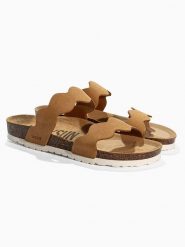 BACKSUN Skórzane klapki "Sechura" w kolorze jasnobrązowym rozmiar: 42. Brązowe klapki Backsun, bez wzorów, klasyczne, z otwartym noskiem, bez obcasa, bez zapięcia. Za 130.99 zł.