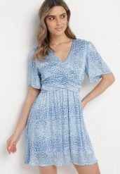 Niebieska Sukienka Rozkloszowana z Dekoltem w V Mini Tallae. Niebieskie sukienki Born2be, na co dzień, l, z aplikacjami, eleganckie, bez kołnierzyka, bez ramiączek, mini, rozkloszowane. W wyprzedaży za 76.99 zł.