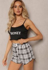 Czarno-Biały Komplet Piżamowy Spodenki High Waist i Krótki Top Urssa. Czarne piżamy Renee, xl, bez wzorów, bez kołnierzyka, bez ramiączek, krótkie. W wyprzedaży za 19.99 zł.