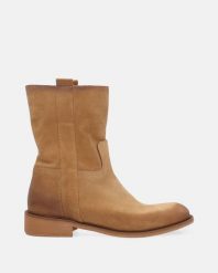 BRĄZOWE BOTKI Z WSUWANĄ CHOLEWKĄ 30072 CAM SAB SC. Brązowe botki Venezia, bez wzorów, ze skóry, bez obcasa, bez zapięcia. Za 449.00 zł.