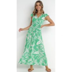 Zielona Sukienka z Paskiem Valyya. Zielone sukienki Born2be, l, bez wzorów, z materiału, bez kołnierzyka, bez ramiączek, maxi, kopertowe. Za 139.99 zł.