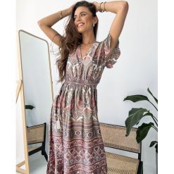 Sukienka Corinth Green. Zielone sukienki ClothStore, l, bez wzorów, bez kołnierzyka, bez ramiączek. W wyprzedaży za 84.50 zł.