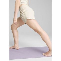 Damskie szorty MOVE CLOUDSPUN PUMA Alpine Snow White. Białe szorty Puma, bez wzorów, klasyczne. W wyprzedaży za 159.00 zł.