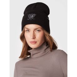 Czapka 47 Brand. Czarne czapki zimowe 47 Brand, bez wzorów. Za 99.99 zł.