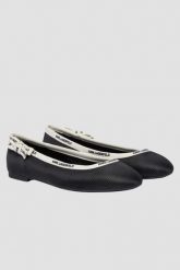 KARL LAGERFELD Czarne damskie baleriny KARO, Rozmiar 40. Czarne baleriny KARL LAGERFELD, bez wzorów, klasyczne, bez obcasa, bez zapięcia. W wyprzedaży za 599.99 zł.