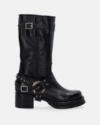 CZARNE BOTKI Z KLAMRAMI B52307 NERO. Czarne botki Venezia, bez wzorów, ze skóry, bez obcasa, bez zapięcia. Za 1,089.00 zł.