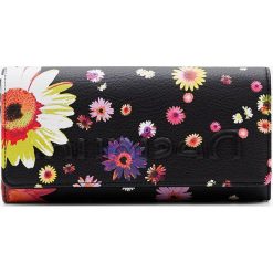 Desigual portfel damski kolor czarny. Czarne portfele Desigual, bez wzorów, z materiału. Za 279.99 zł.