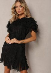 Czarna Sukienka Dopasowana Mini z Koronką i Falbankami Offiamea. Czarne sukienki Renee, na co dzień, l, z aplikacjami, z koronki, eleganckie, bez kołnierzyka, bez ramiączek, mini, dopasowane. W wyprzedaży za 151.99 zł.