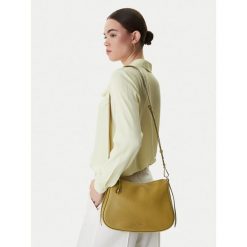 Torebka Coccinelle. Zielone torebki klasyczne Coccinelle, bez wzorów, klasyczne, bez dodatków. Za 1,269.00 zł.