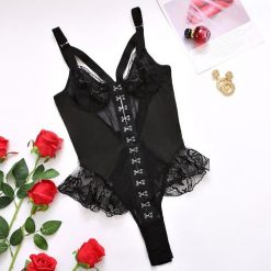 Body z haftem na specjalne okazje Kujtesa. Czarne body i gorsety Intica, bez wzorów, z materiału, bez ramiączek. Za 119.00 zł.