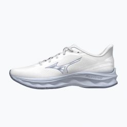 Buty do biegania damskie Mizuno Wave Serene 2. Białe buty do biegania Mizuno, bez wzorów, z materiału, bez zapięcia, do biegania, mizuno wave. Za 419.99 zł.