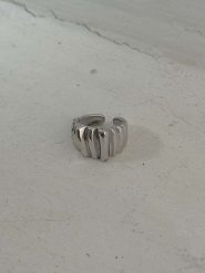 Lodie Silver Pierścionek rozmiar: onesize. Szare pierścionki Lodie Silver, z mosiądzu. Za 51.95 zł.